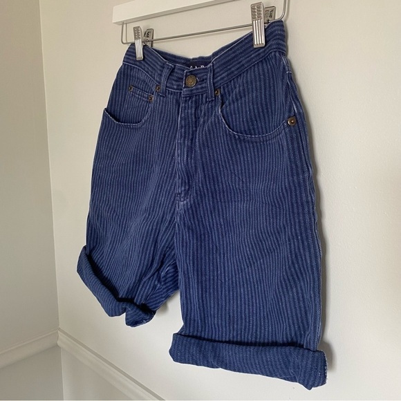 VINTAGE GAP High Waist Pin Stripe Dark Wash Denim Shorts Sz 3/4 - Picture 4 of 6